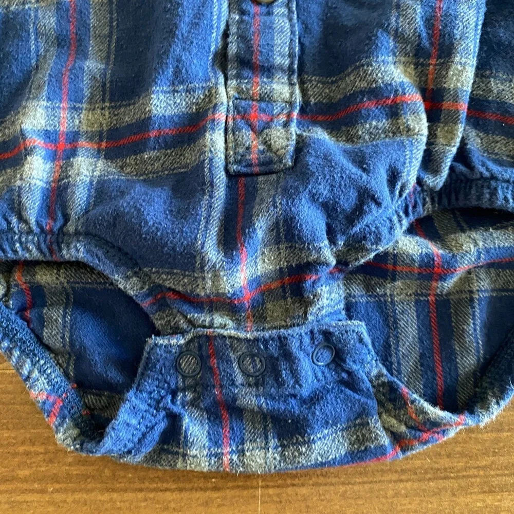 OshKosh Bgosh oshkosh bodysuit